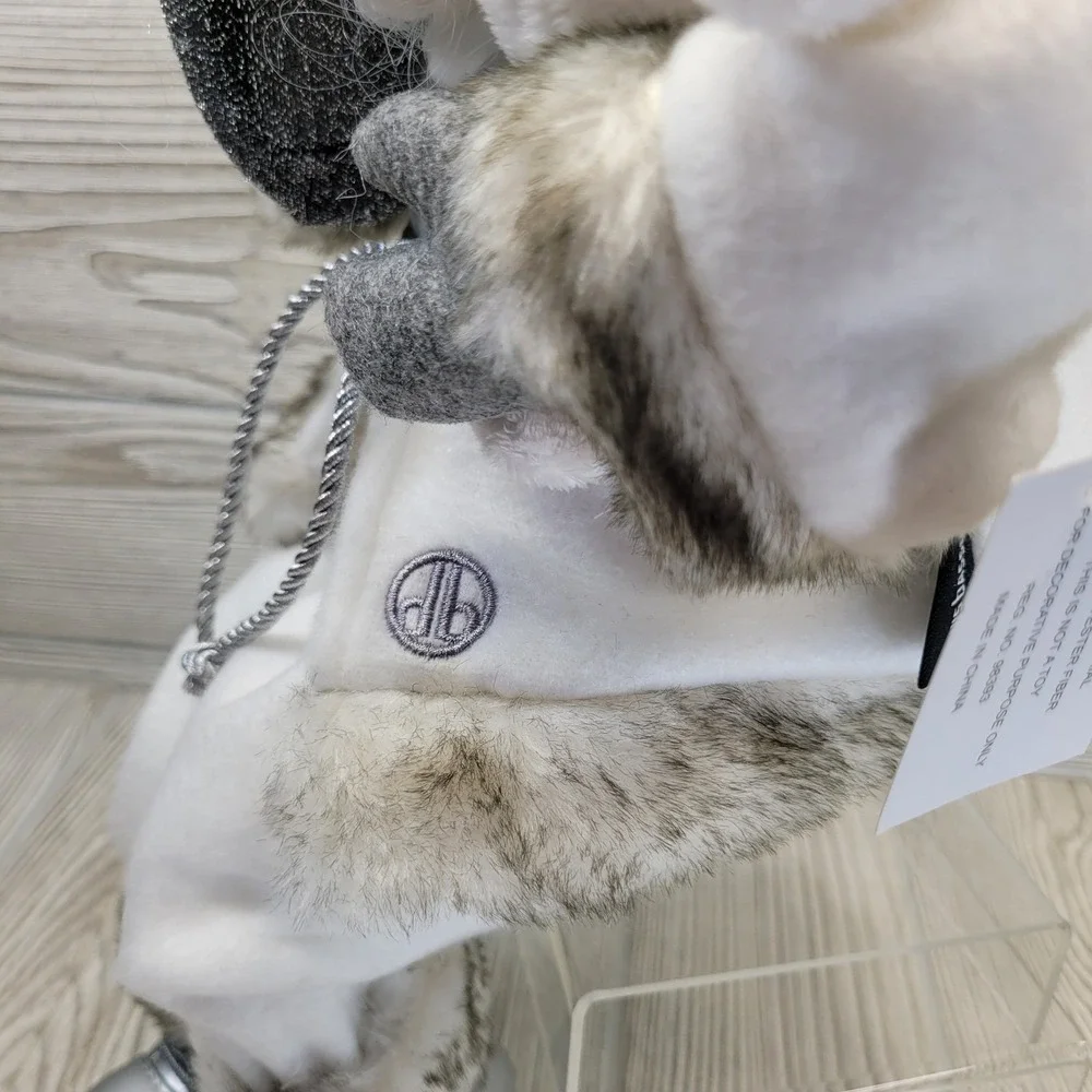 Dennis Basso‎ Home Sitting Santa Christmas Winter White Woodland Rustic Faux Fur